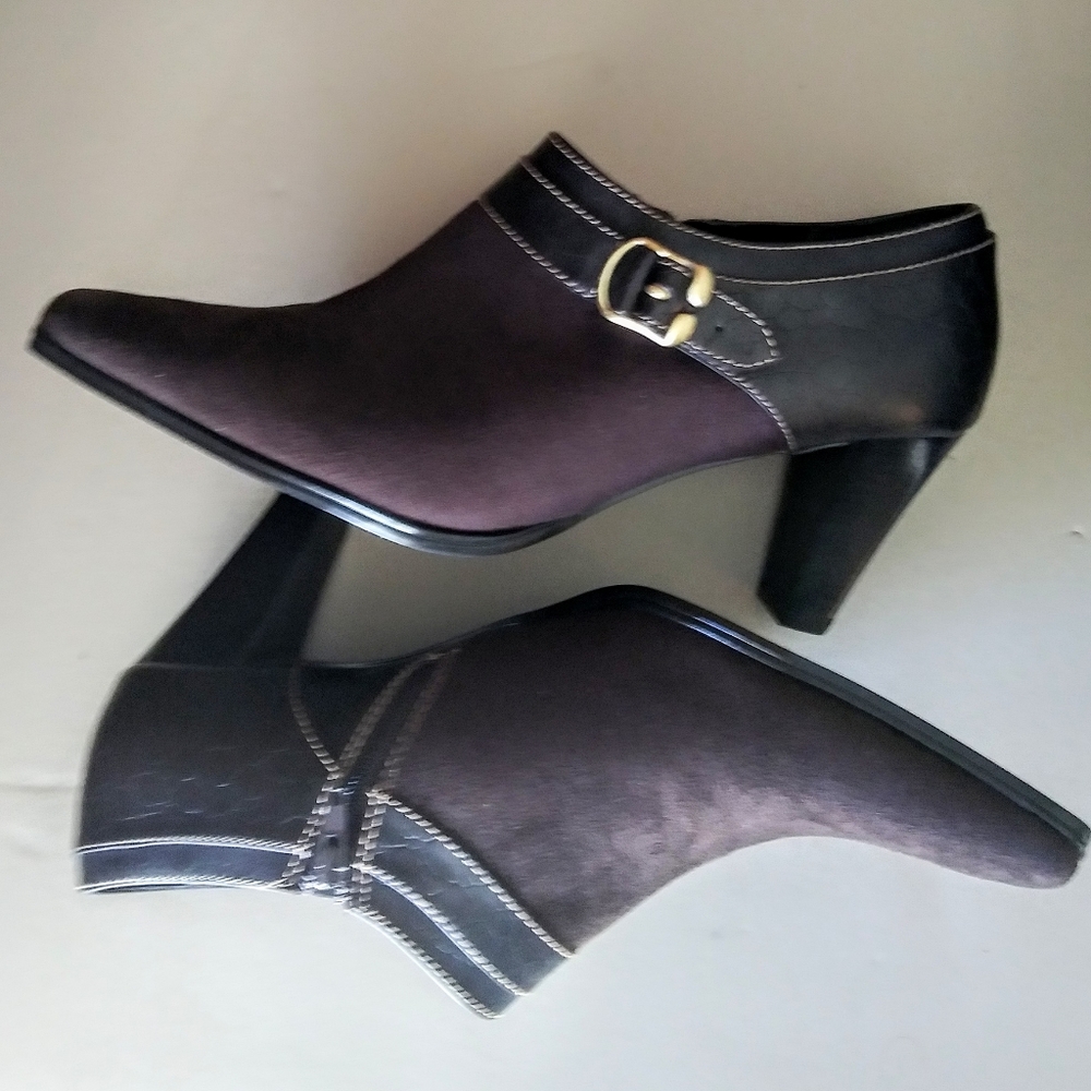 🌰🆓Liz &Co Brown Booties